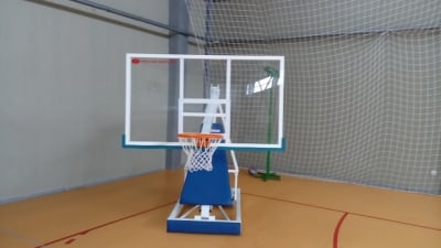 Стойка баскетболна за зала, мобилна