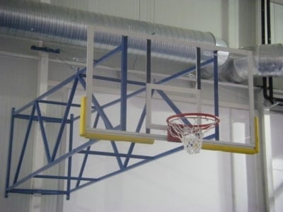 Стойка баскетболна за стена