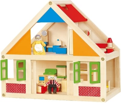 Дървена къща за кукли с баба и дядо