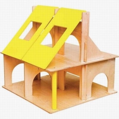 Детска дървена къща за кукли с подвижен покрив