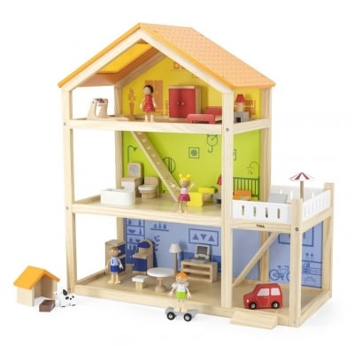 Дървена къща за кукли на три етажа