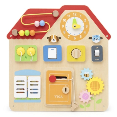 Дървена Монтесори къща с активности (Бизиборд)