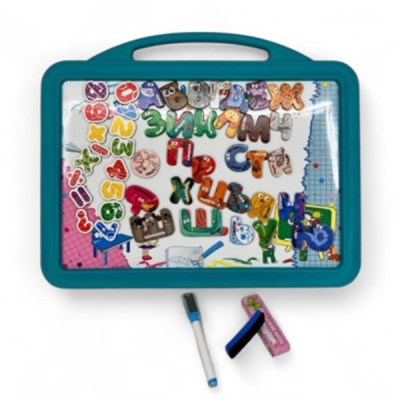 Магнитна двустранна дъска 42х34 см, с магнитни букви и цифри