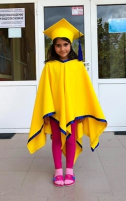 Детски костюм за завършване - Тога и Шапка