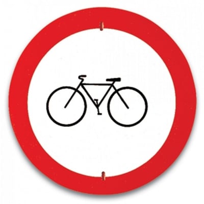 Пътен знак на стойка 110см. - Забранено преминаването на велосипеди