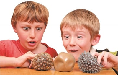 Гумени играчки за скачане и топки