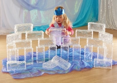 Дървени, гумени, магнитни и пластмасови конструктори