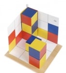 Игра - CubiColour: Цветно строителство по сенки