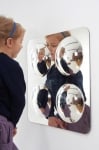 Релефно акрилно огледало с 4 изпъкнали части, 49 х 49 см