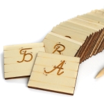 Ръкописни главни букви за проследяване